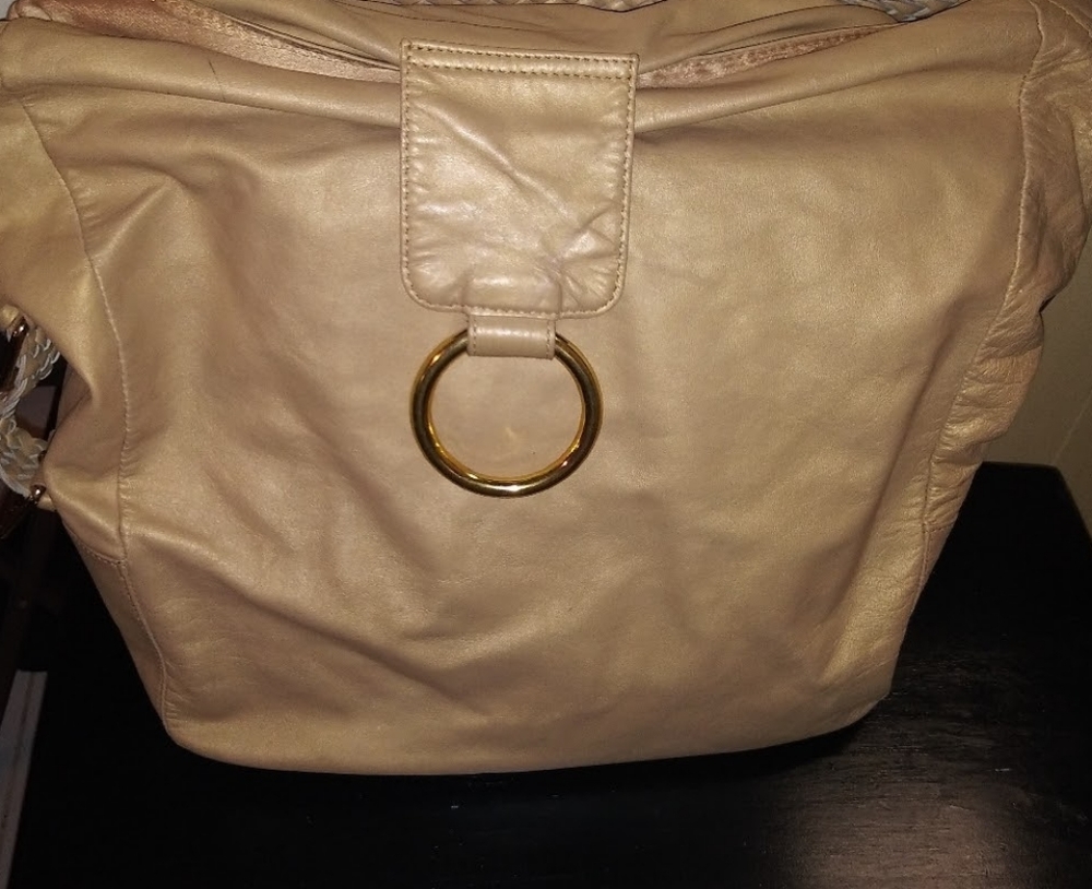 NAN large Leather Purse